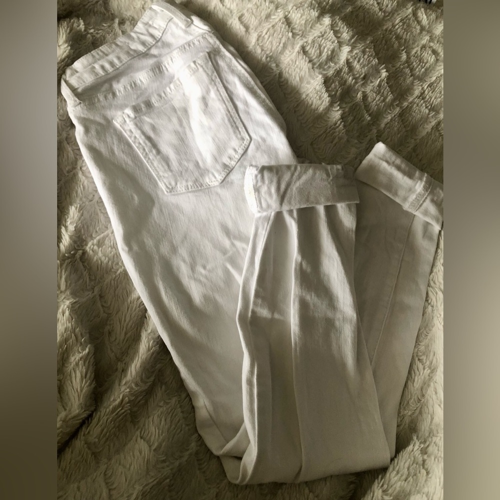 JESSICA SIMPSON Skinny White Denim Jeans